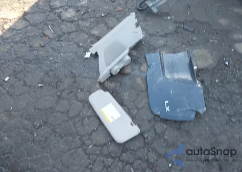 2016 Kia Sedona Lx z USA, uszkodzony, nr VIN KNDMB5C12G6090675